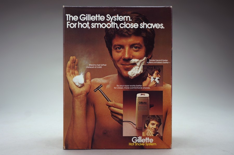 Hot Shave System - Gillette 2