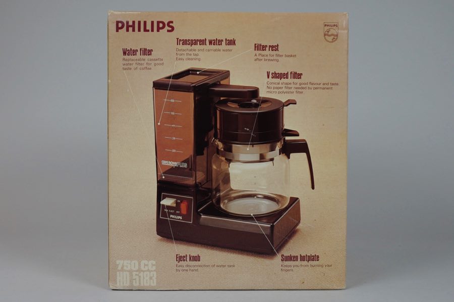 Cafe Nova Plus 750 cc - Philips 2