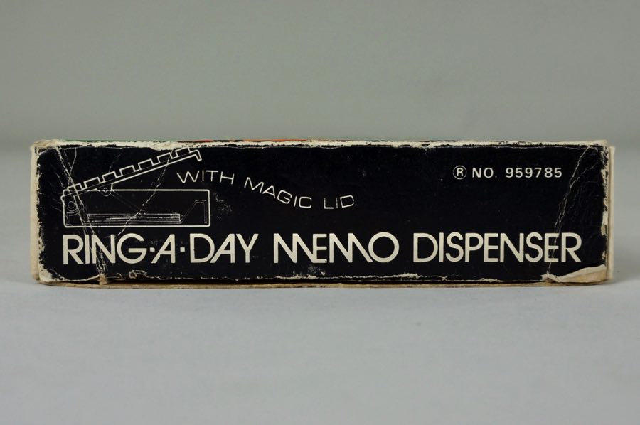 Memo Dispenser - Ring-A-Day 3