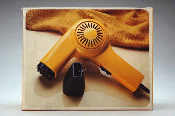 Unknown Hair Dryer 